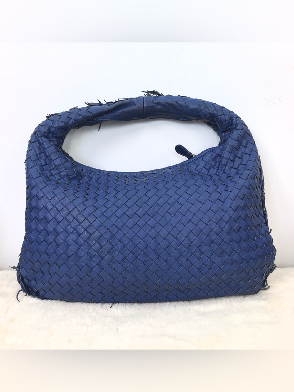 Bottega Veneta Intrecciato Woven Hobo Shoulder Bag in Navy Blue